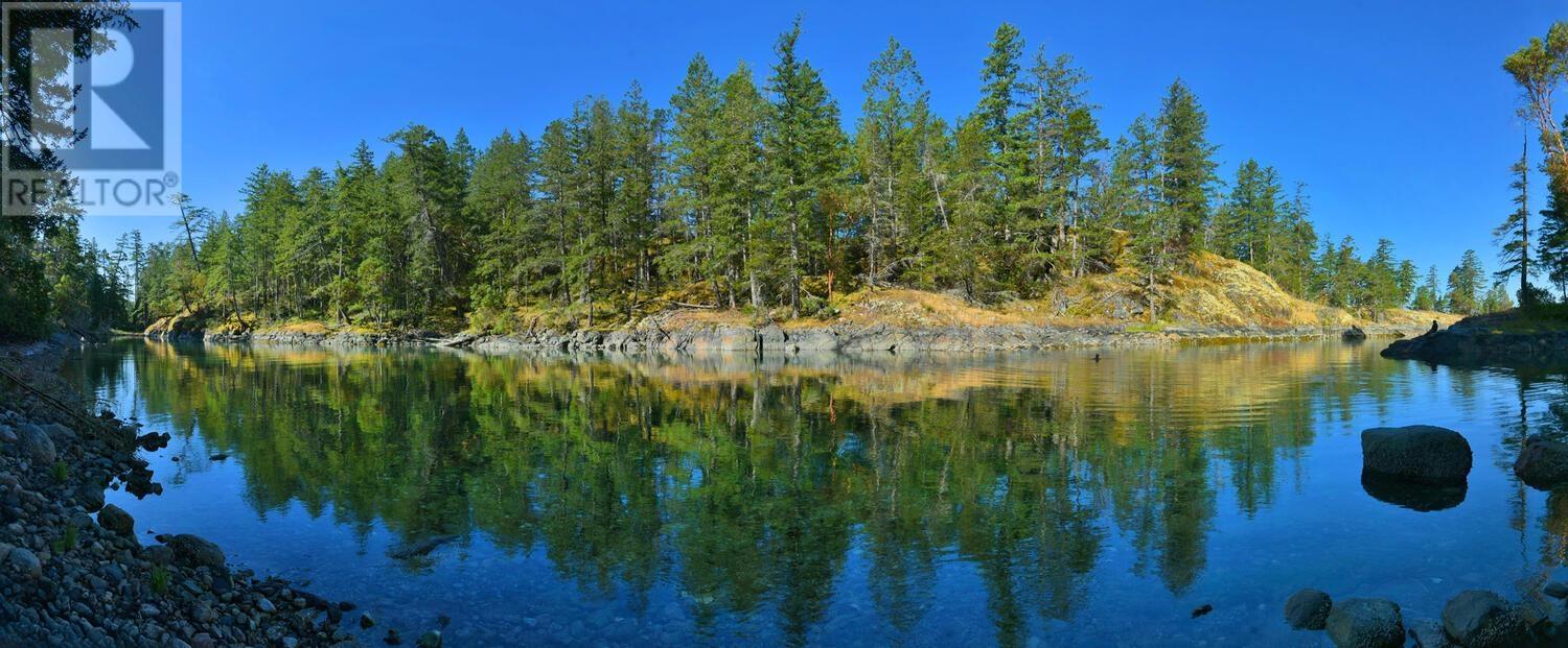 LOT B FRANCIS PENINSULA ROAD, Madeira Park, British Columbia