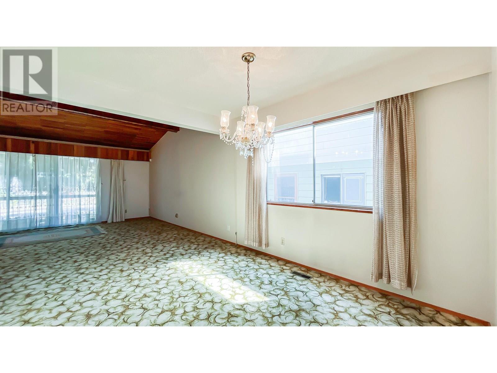 550 E 55th Avenue, Vancouver, British Columbia  V5X 1N5 - Photo 10 - R3032955