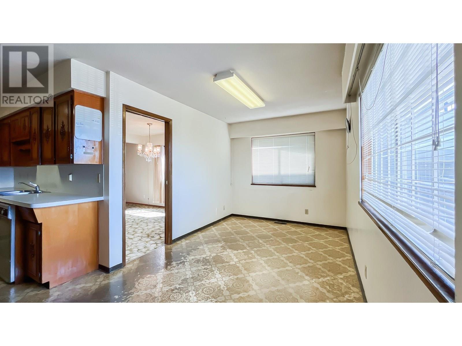 550 E 55th Avenue, Vancouver, British Columbia  V5X 1N5 - Photo 12 - R3032955