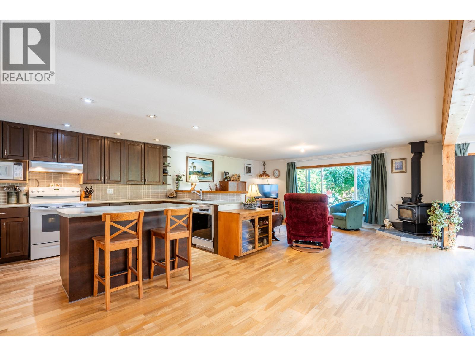 Property at 5459 DERBY ROAD image 4
