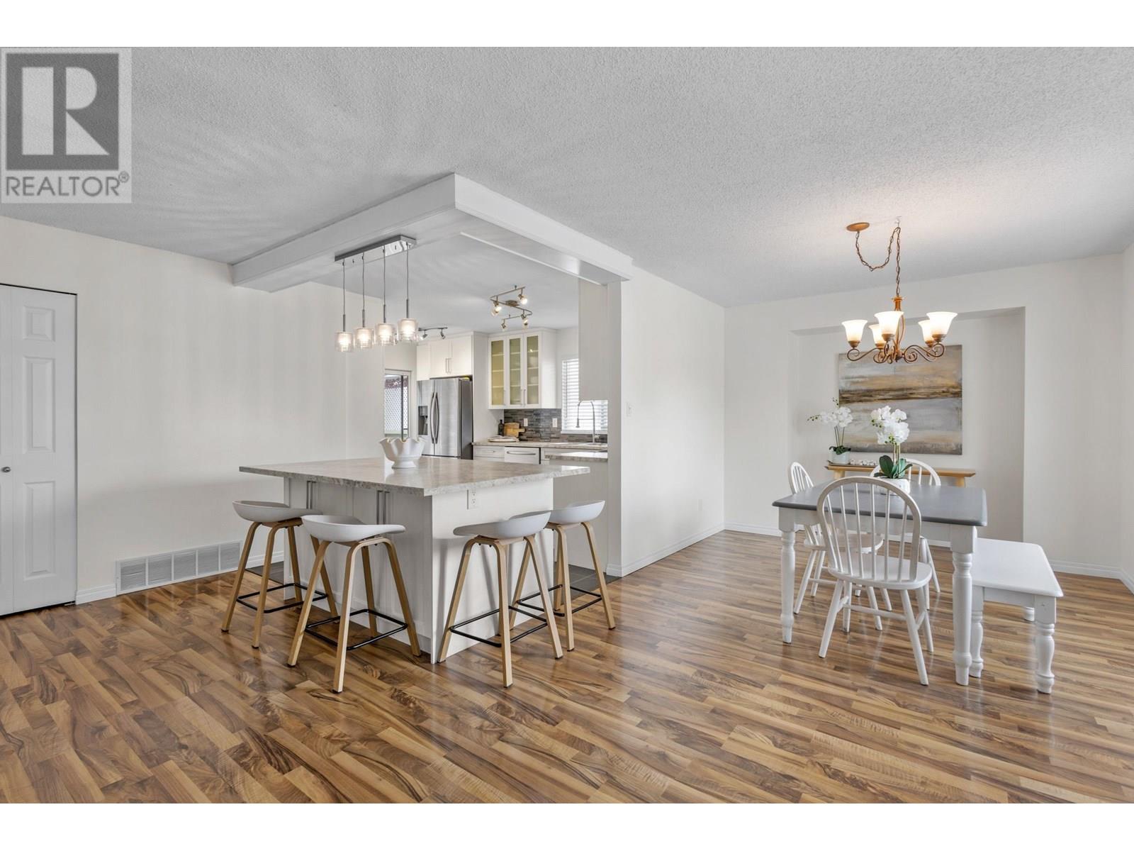 3155 Rae Street, Port Coquitlam, British Columbia  V3B 2Y3 - Photo 5 - R3033030