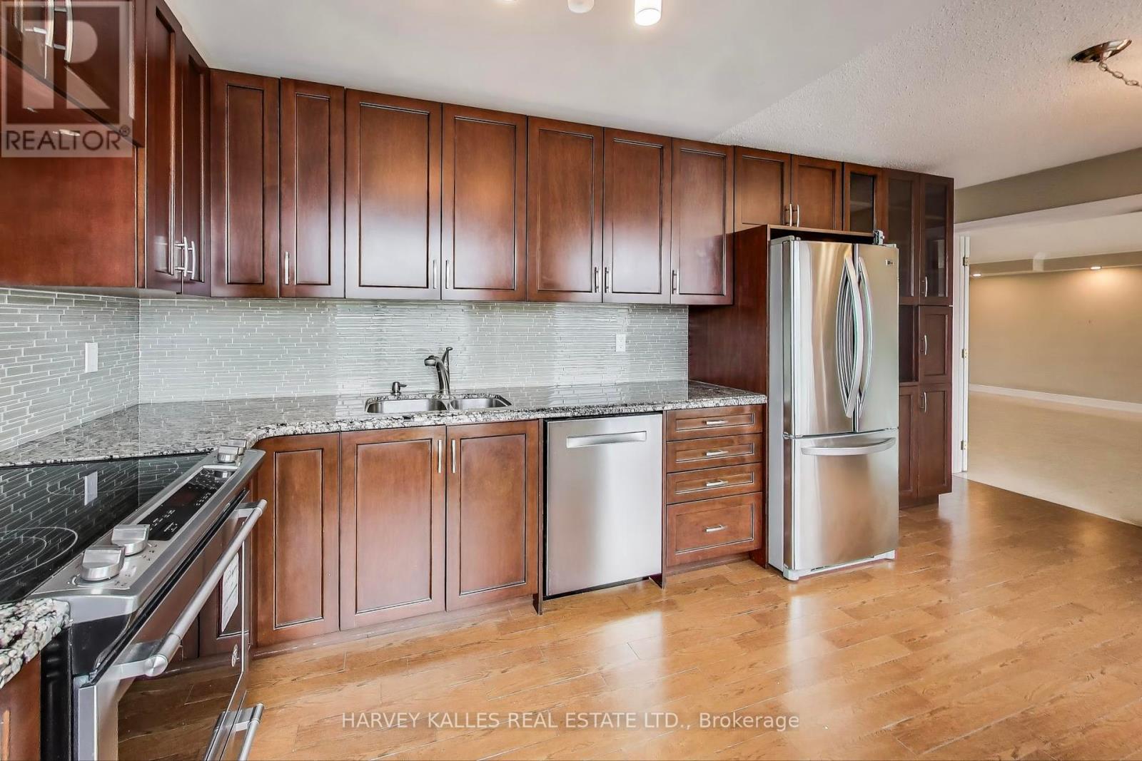 401 - 1 Hycrest Avenue, Toronto, Ontario  M2N 6V8 - Photo 12 - C12321121