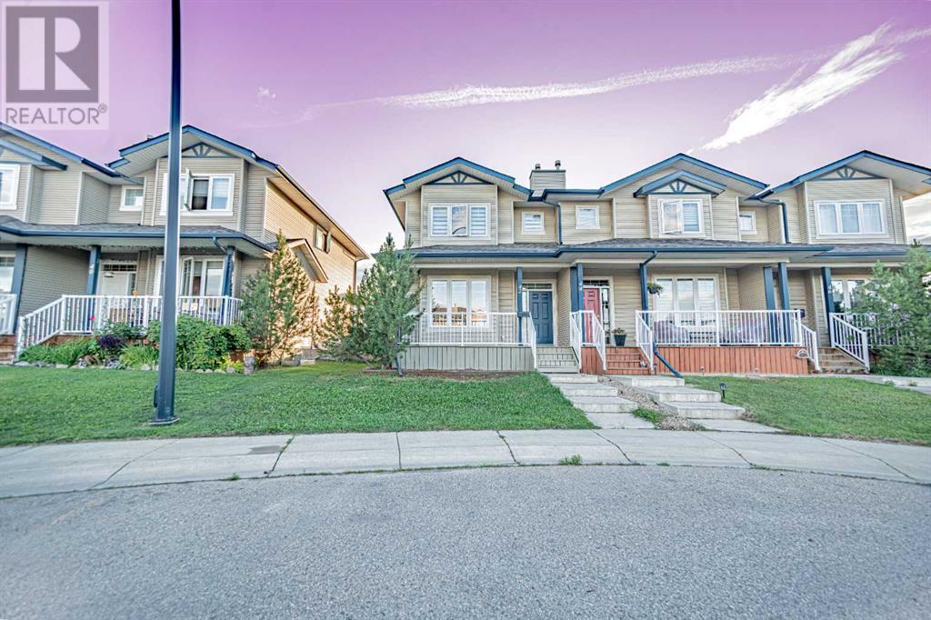42 Kanten Close, Red Deer, Alberta  T4P 4E6 - Photo 4 - A2238814