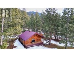 6552-6556 MCDONALD LOOP Road, grasmere, British Columbia