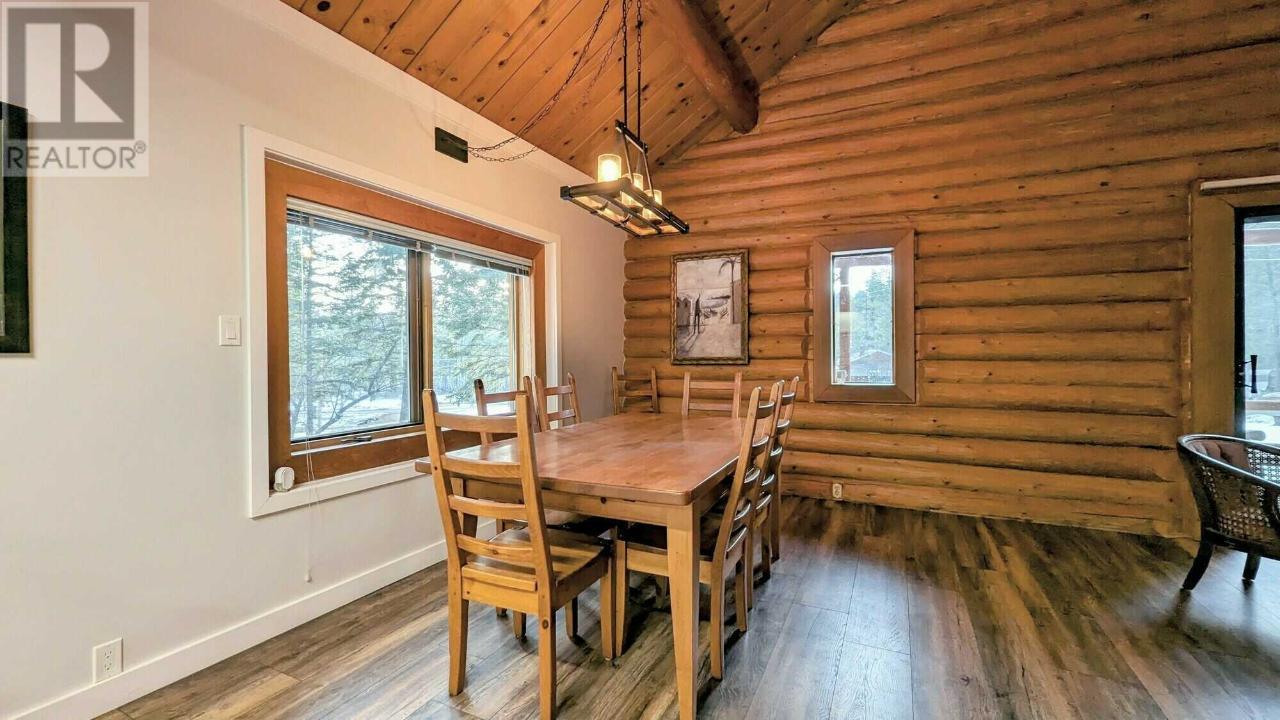 6552-6556 Mcdonald Loop Road, Grasmere, British Columbia  V0B 1R0 - Photo 5 - 10334437