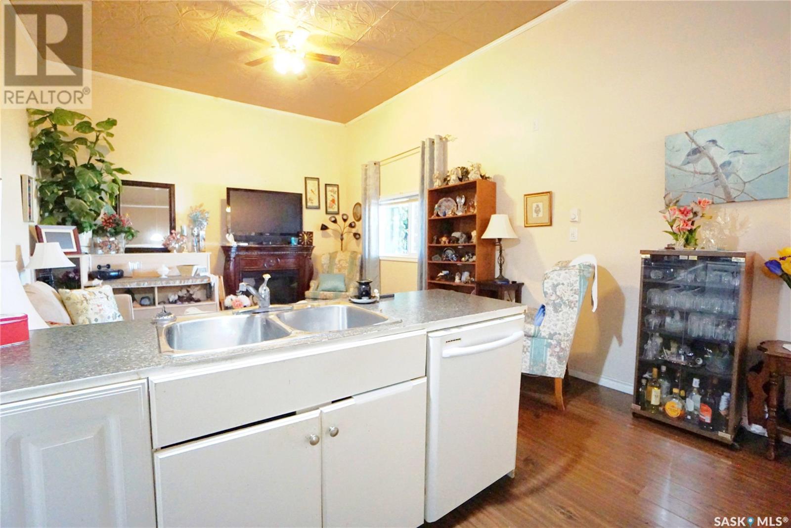 116 Main Street, Avonlea, Saskatchewan  S0H 0C0 - Photo 12 - SK014426
