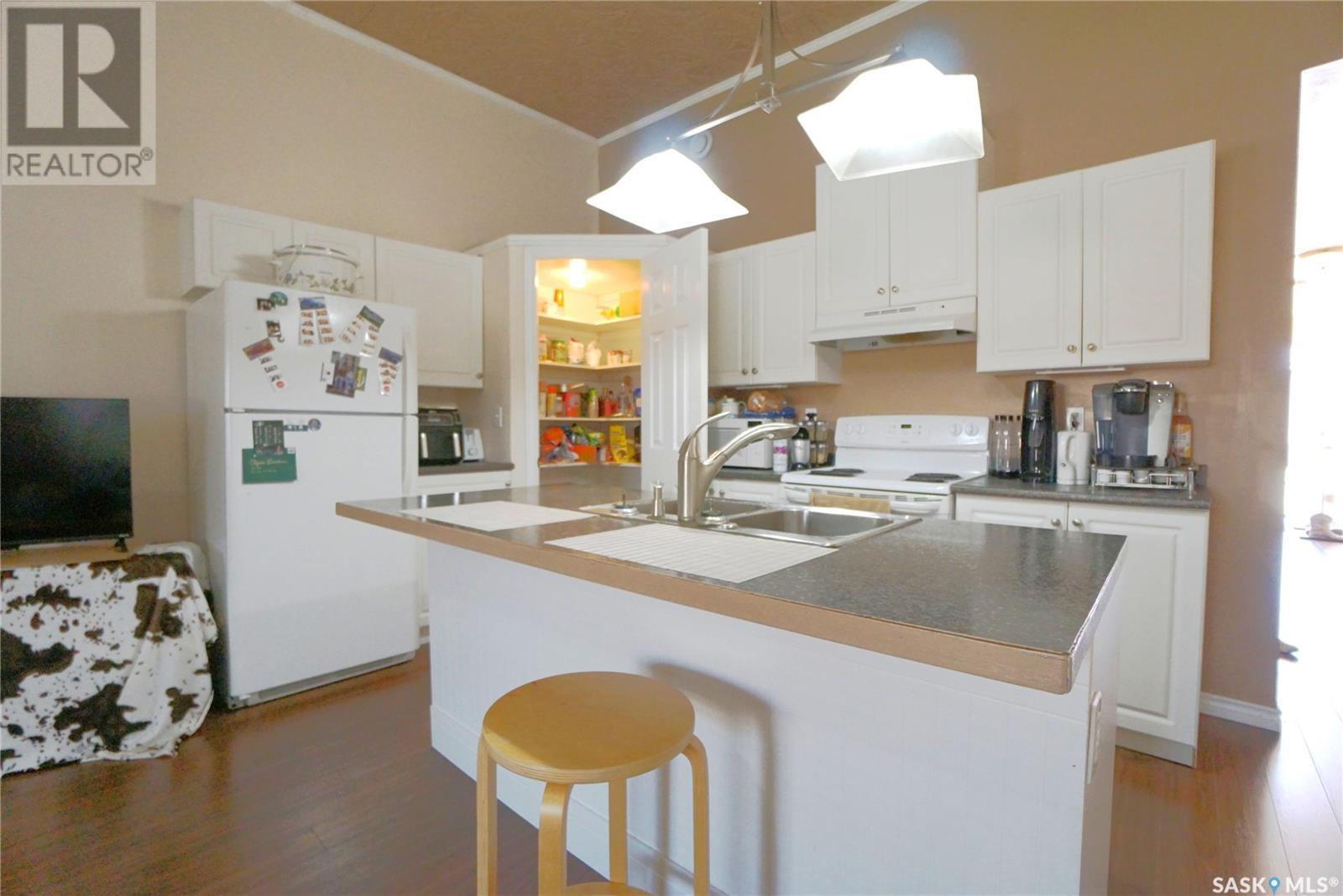 116 Main Street, Avonlea, Saskatchewan  S0H 0C0 - Photo 21 - SK014426