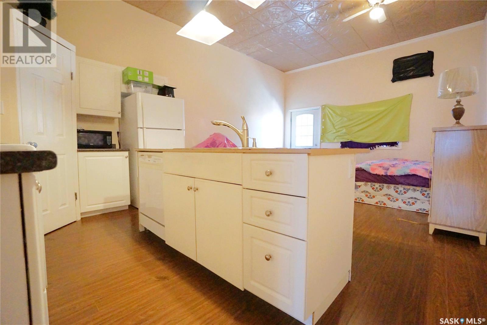 116 Main Street, Avonlea, Saskatchewan  S0H 0C0 - Photo 28 - SK014426