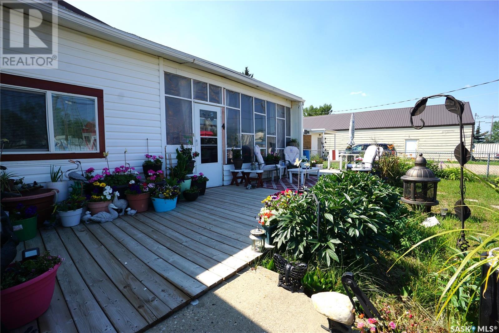 116 Main Street, Avonlea, Saskatchewan  S0H 0C0 - Photo 4 - SK014426