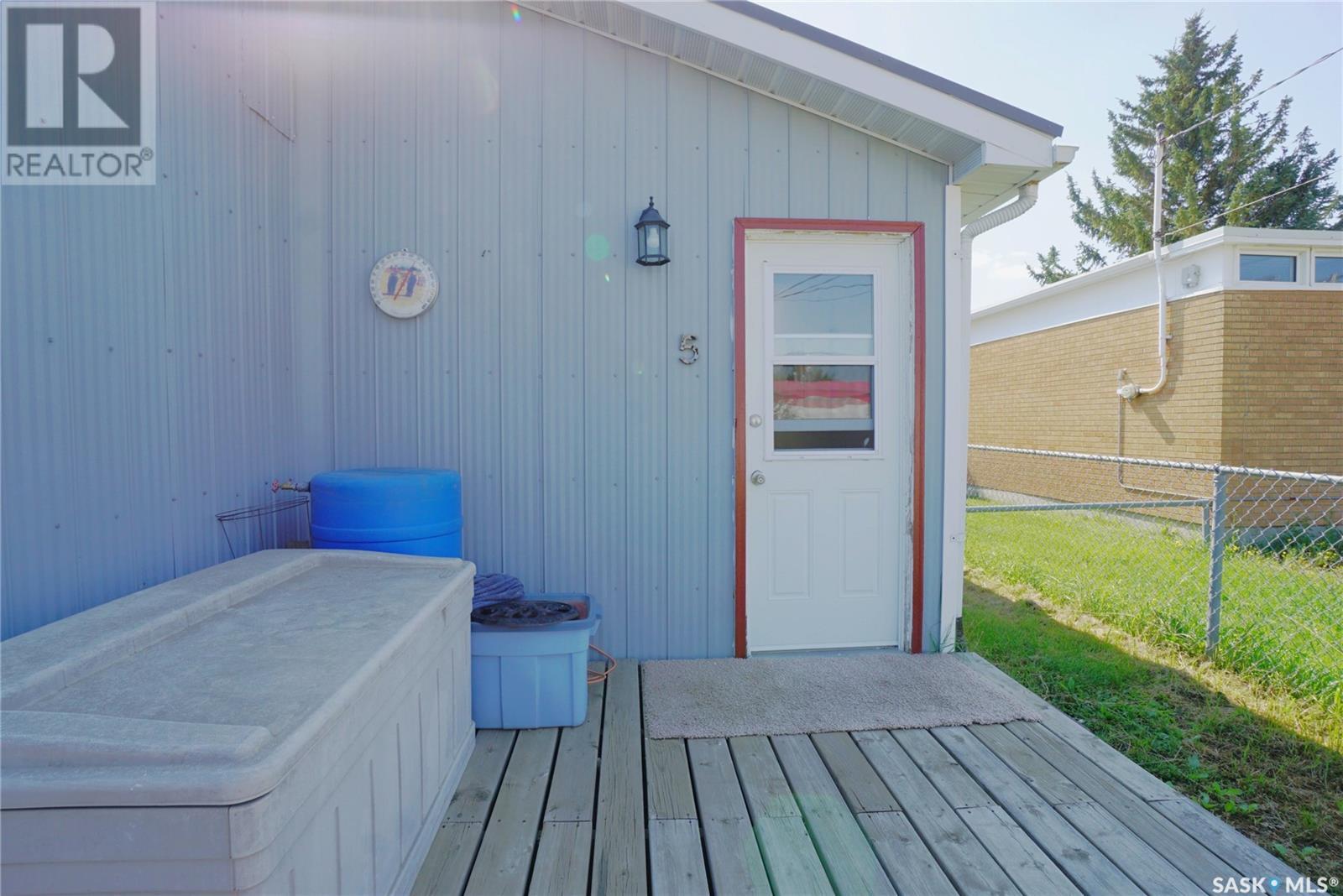 116 Main Street, Avonlea, Saskatchewan  S0H 0C0 - Photo 41 - SK014426