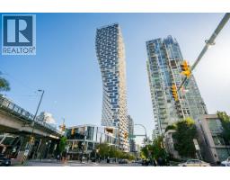 301 1480 HOWE STREET