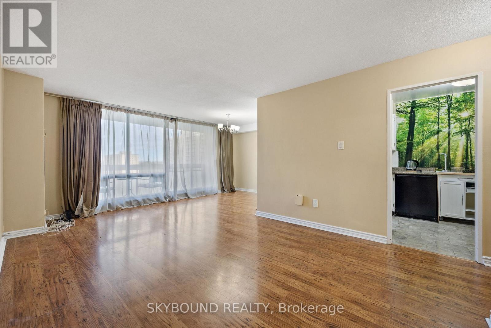 1203 - 260 Seneca Hill Drive, Toronto, Ontario  M2J 4S6 - Photo 6 - C12197020