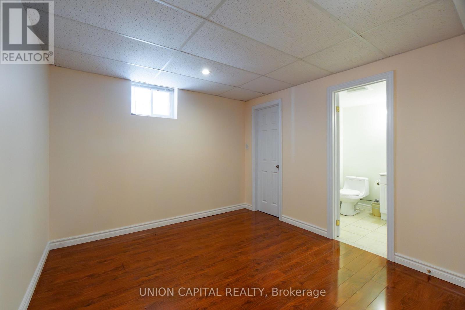 Lower - 18 Eton Street, Markham, Ontario  L3R 8Y7 - Photo 14 - N12321139