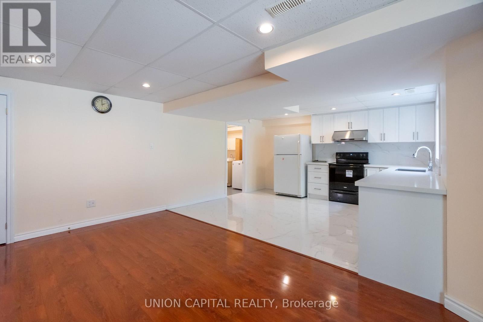 Lower - 18 Eton Street, Markham, Ontario  L3R 8Y7 - Photo 5 - N12321139