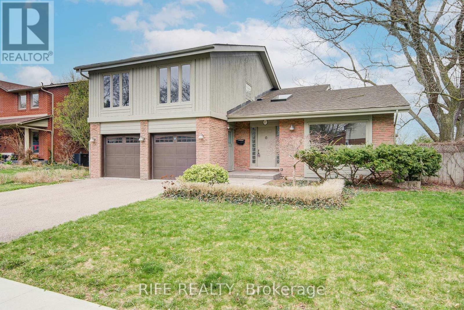 Property at 17 BRAMBLE DRIVE image 2