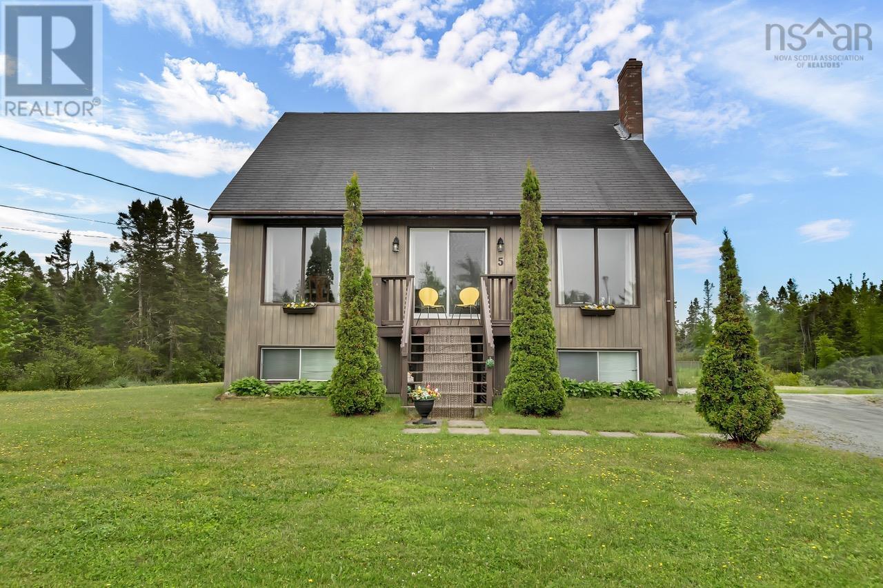 5 Corrie Lane, West Porters Lake, Nova Scotia  B3E 1L1 - Photo 1 - 202516622