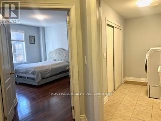 35 Glenbrook Drive, Markham, Ontario  L6C 2V2 - Photo 11 - N12321181