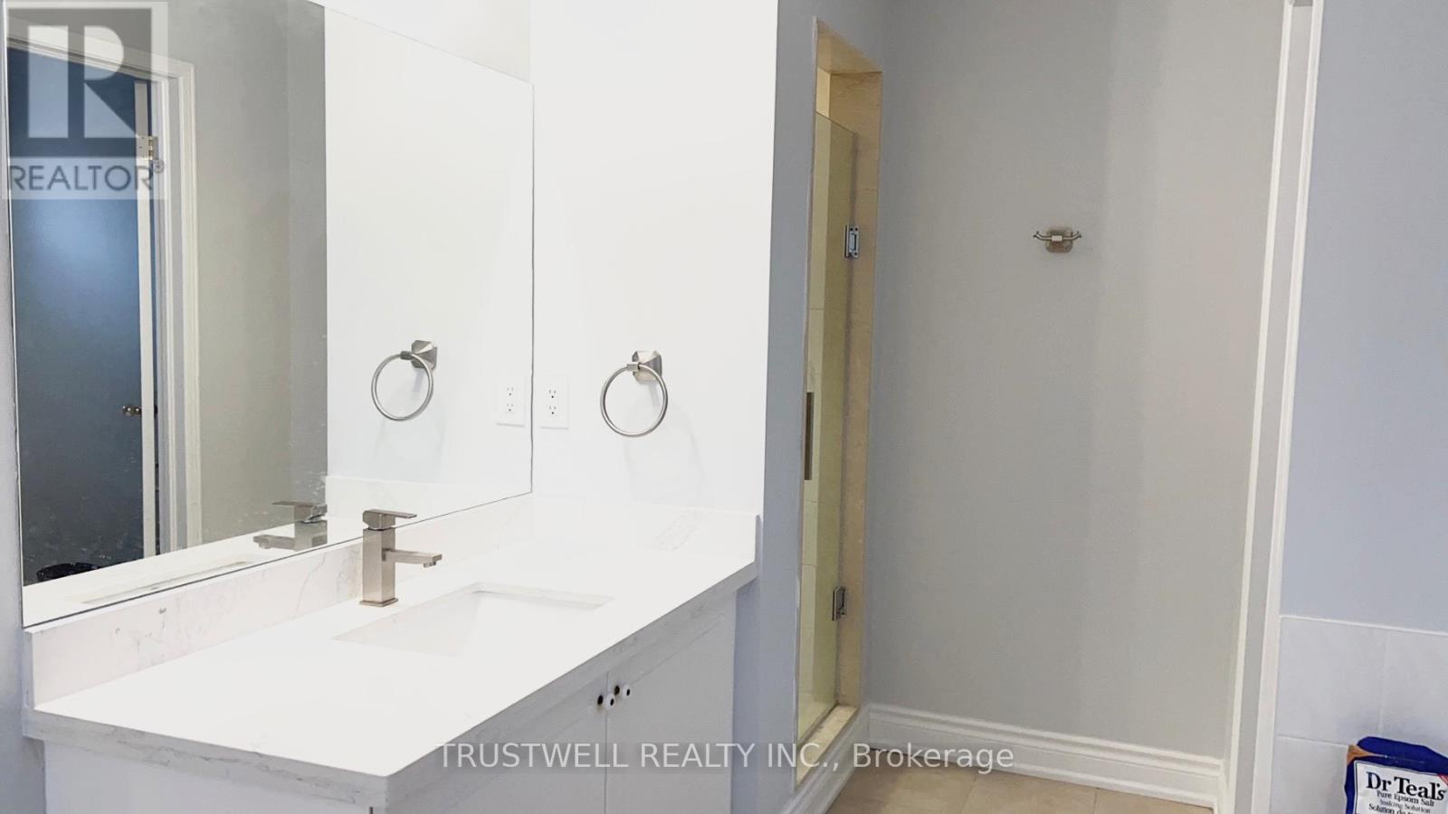 35 Glenbrook Drive, Markham, Ontario  L6C 2V2 - Photo 30 - N12321181