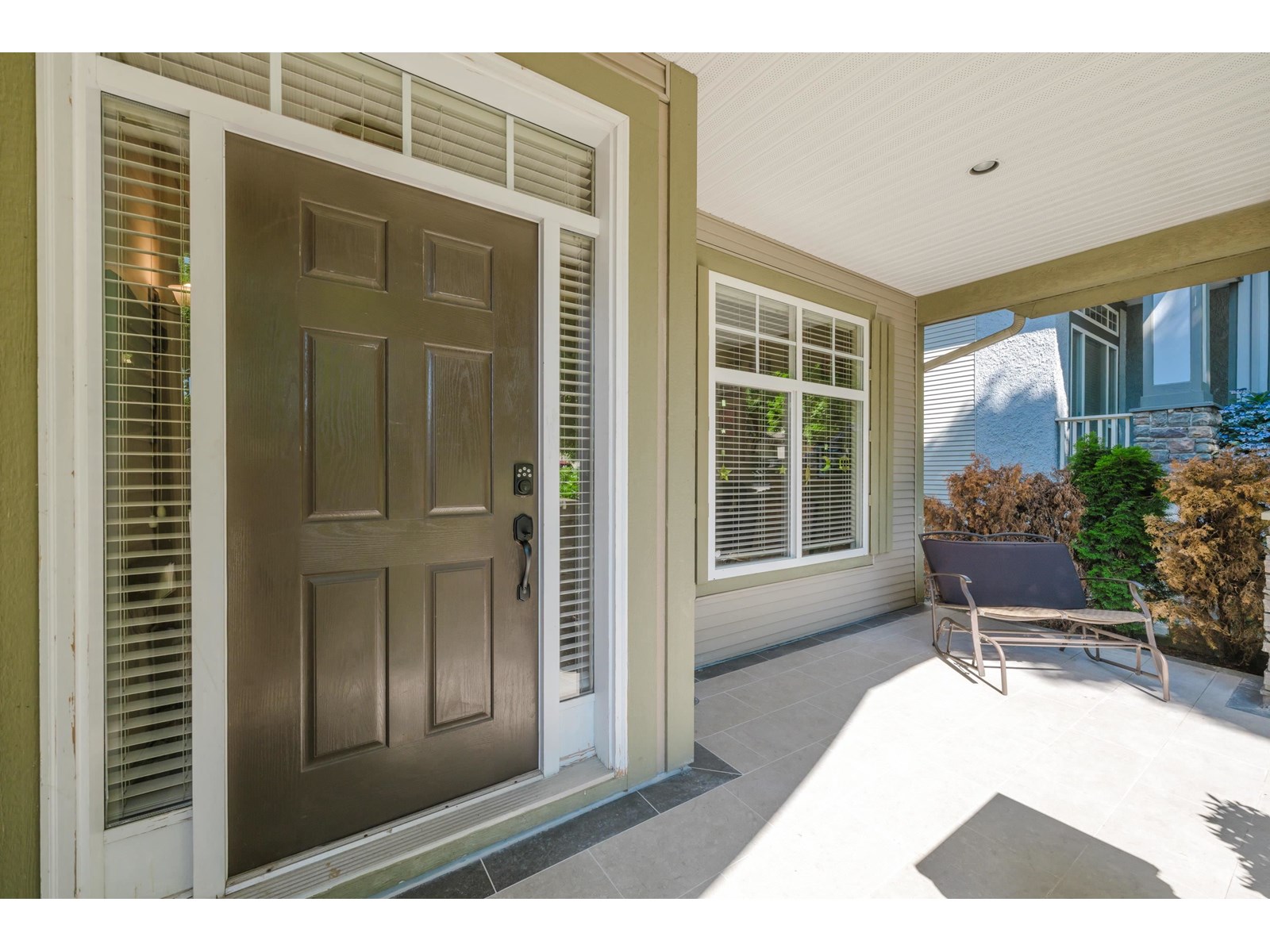 Property at 10339 164A STREET image 3