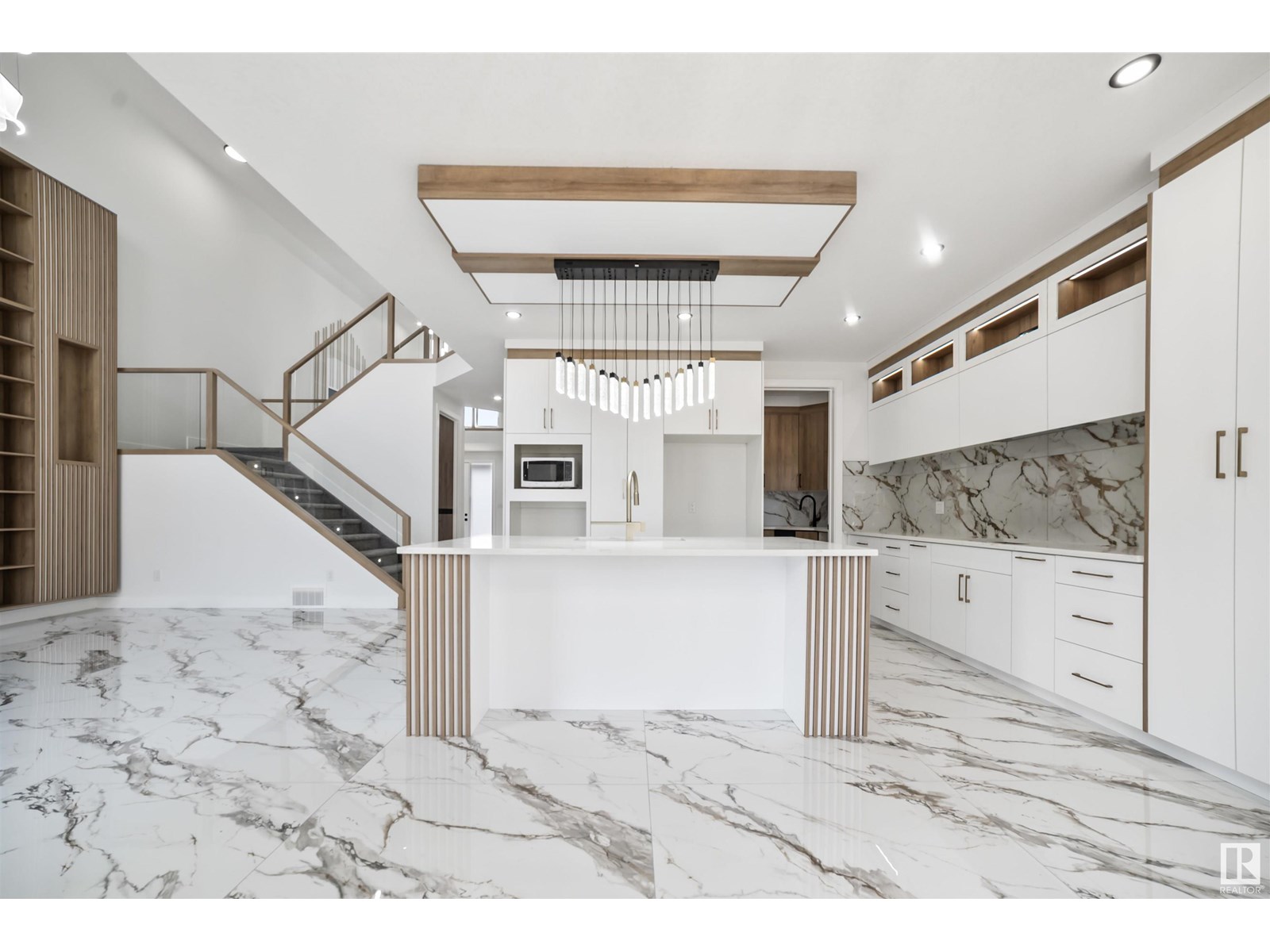 Property at #6025 19 ST image 5