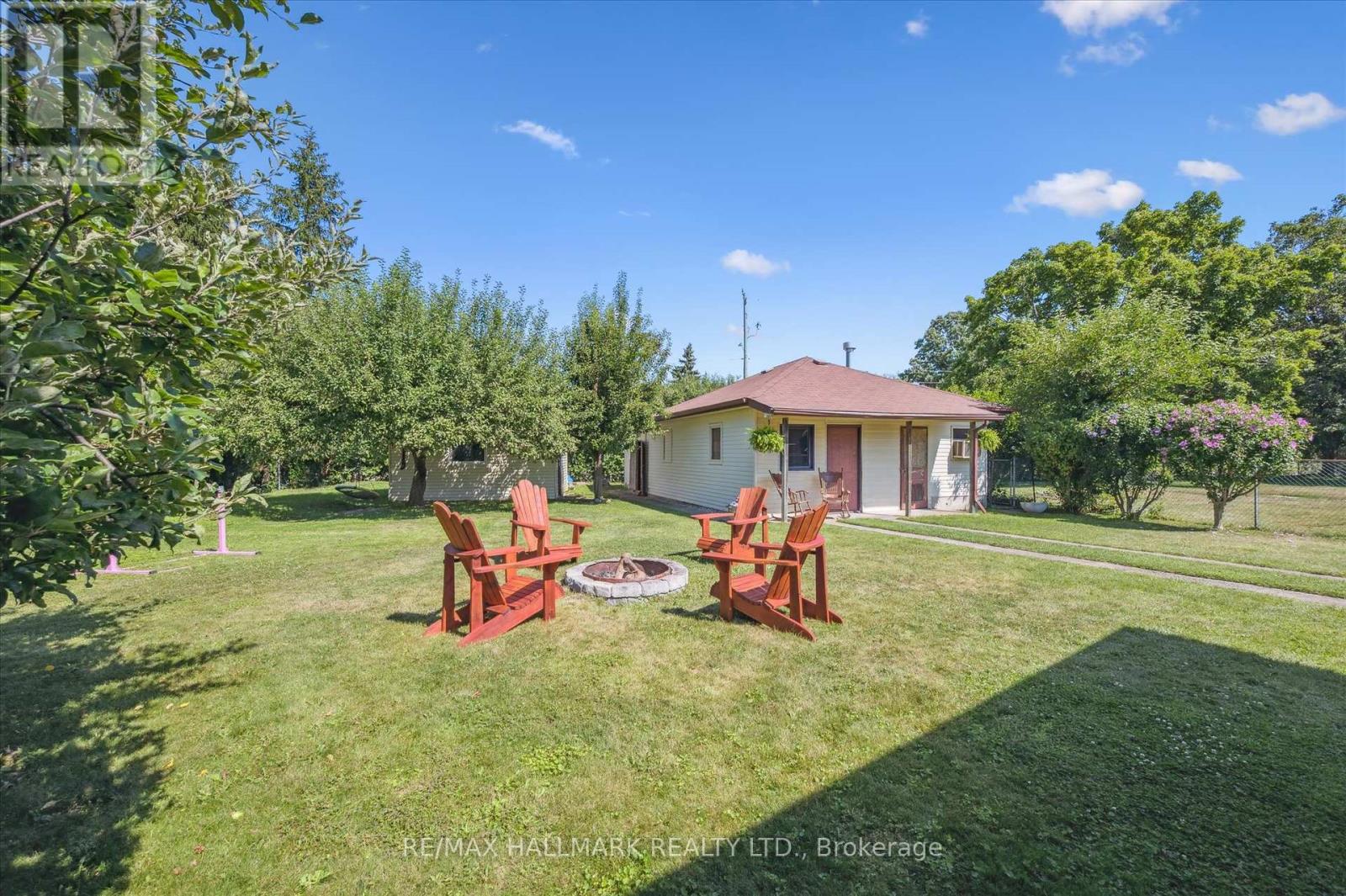32 Warwick Court, Kitchener, Ontario  N2E 2P1 - Photo 39 - X12321190