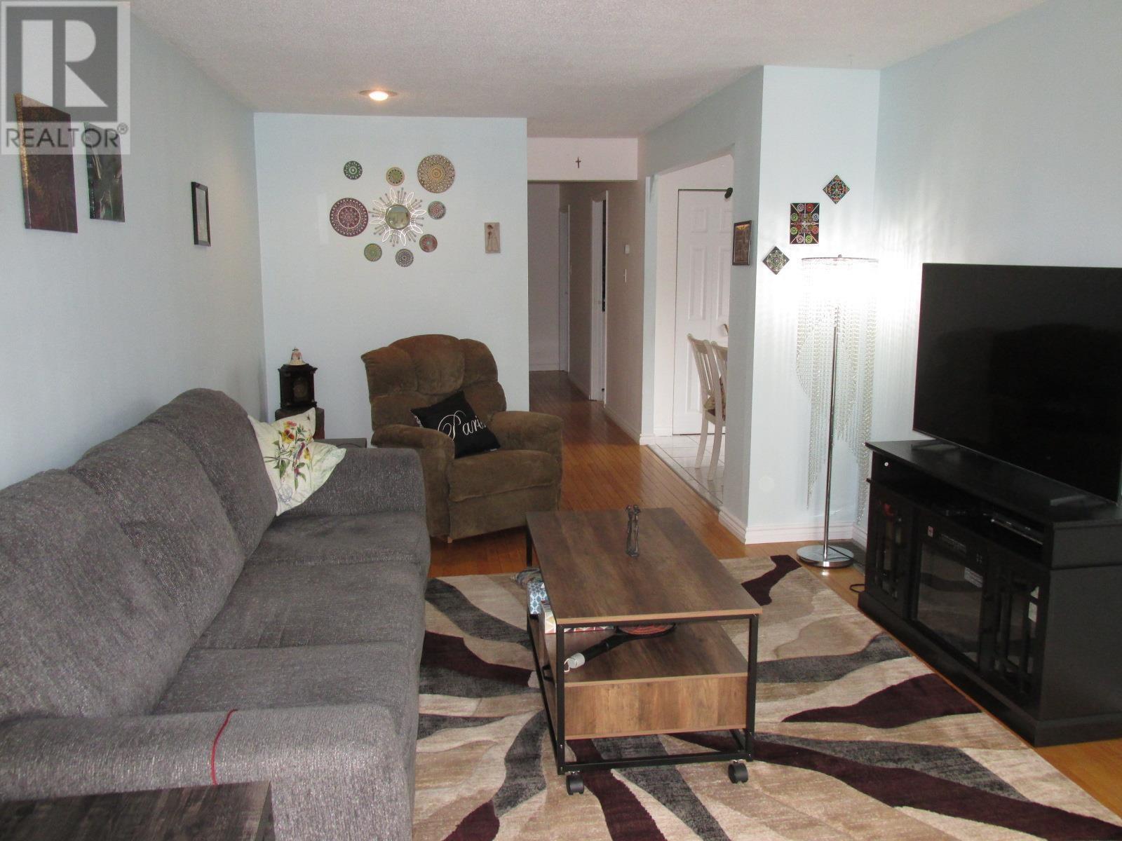 28 Mcquarrie Pl, Elliot Lake, Ontario  P5A 3C1 - Photo 14 - SM251592