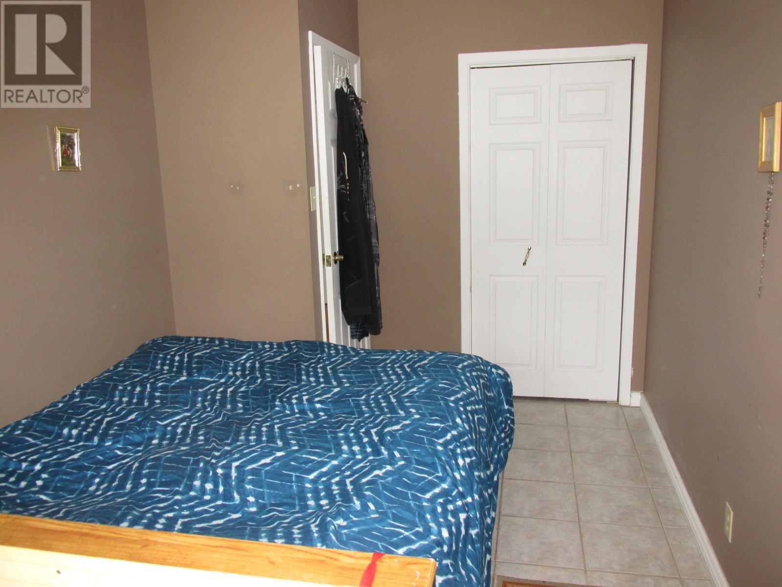28 Mcquarrie Pl, Elliot Lake, Ontario  P5A 3C1 - Photo 22 - SM251592