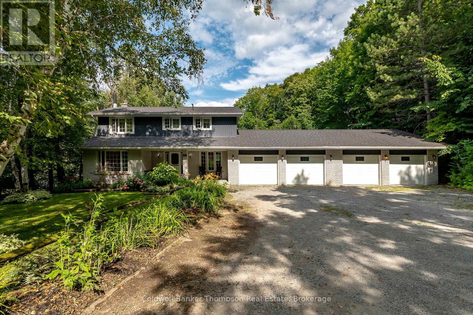26 Helen Street, Huntsville, Ontario  P1H 1H5 - Photo 1 - X12321234