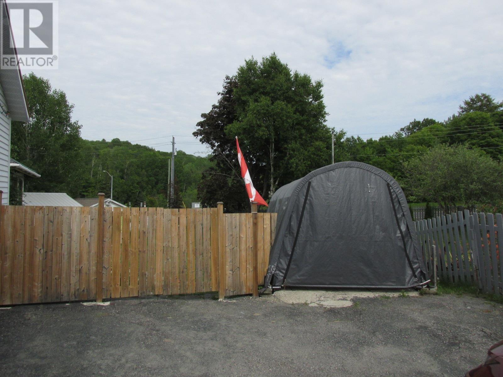 28 Mcquarrie Pl, Elliot Lake, Ontario  P5A 3C1 - Photo 42 - SM251592