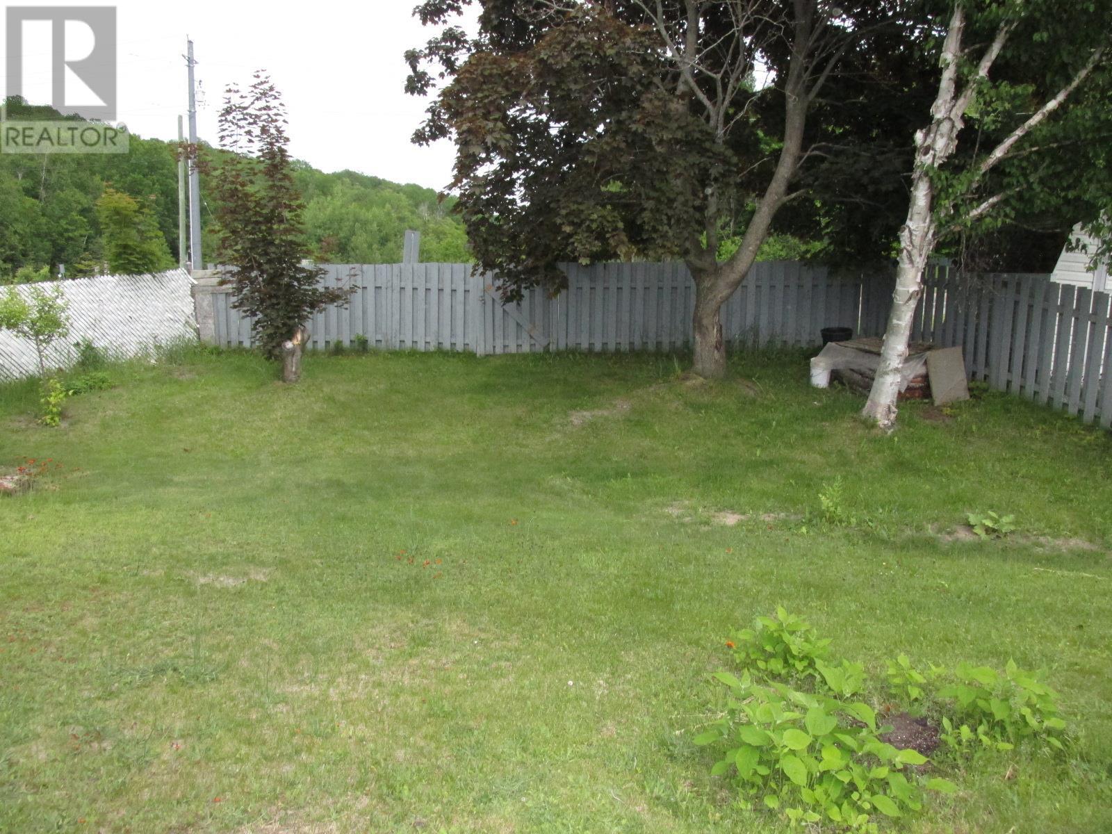 28 Mcquarrie Pl, Elliot Lake, Ontario  P5A 3C1 - Photo 46 - SM251592