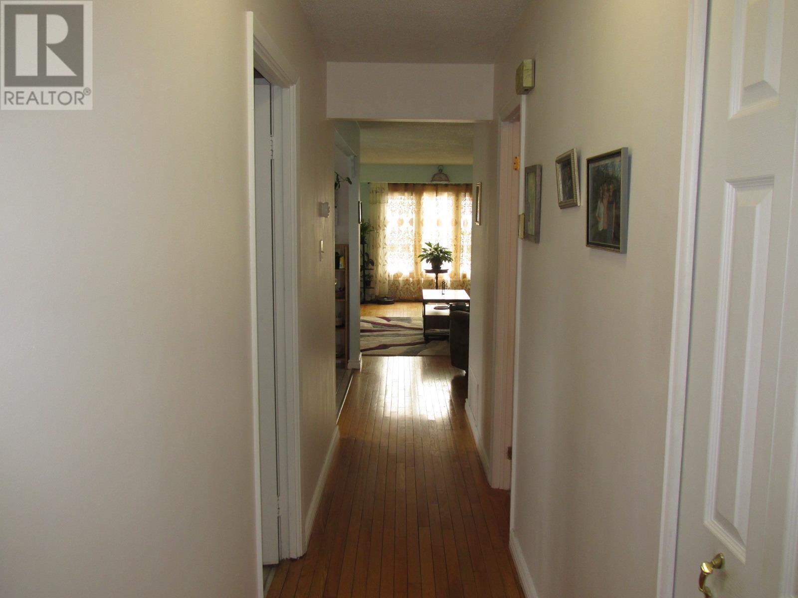 28 Mcquarrie Pl, Elliot Lake, Ontario  P5A 3C1 - Photo 16 - SM251592