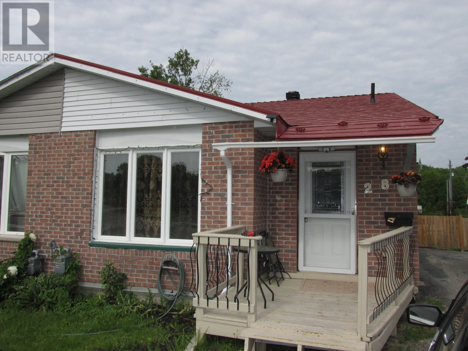 28 Mcquarrie Pl, Elliot Lake, Ontario  P5A 3C1 - Photo 41 - SM251592