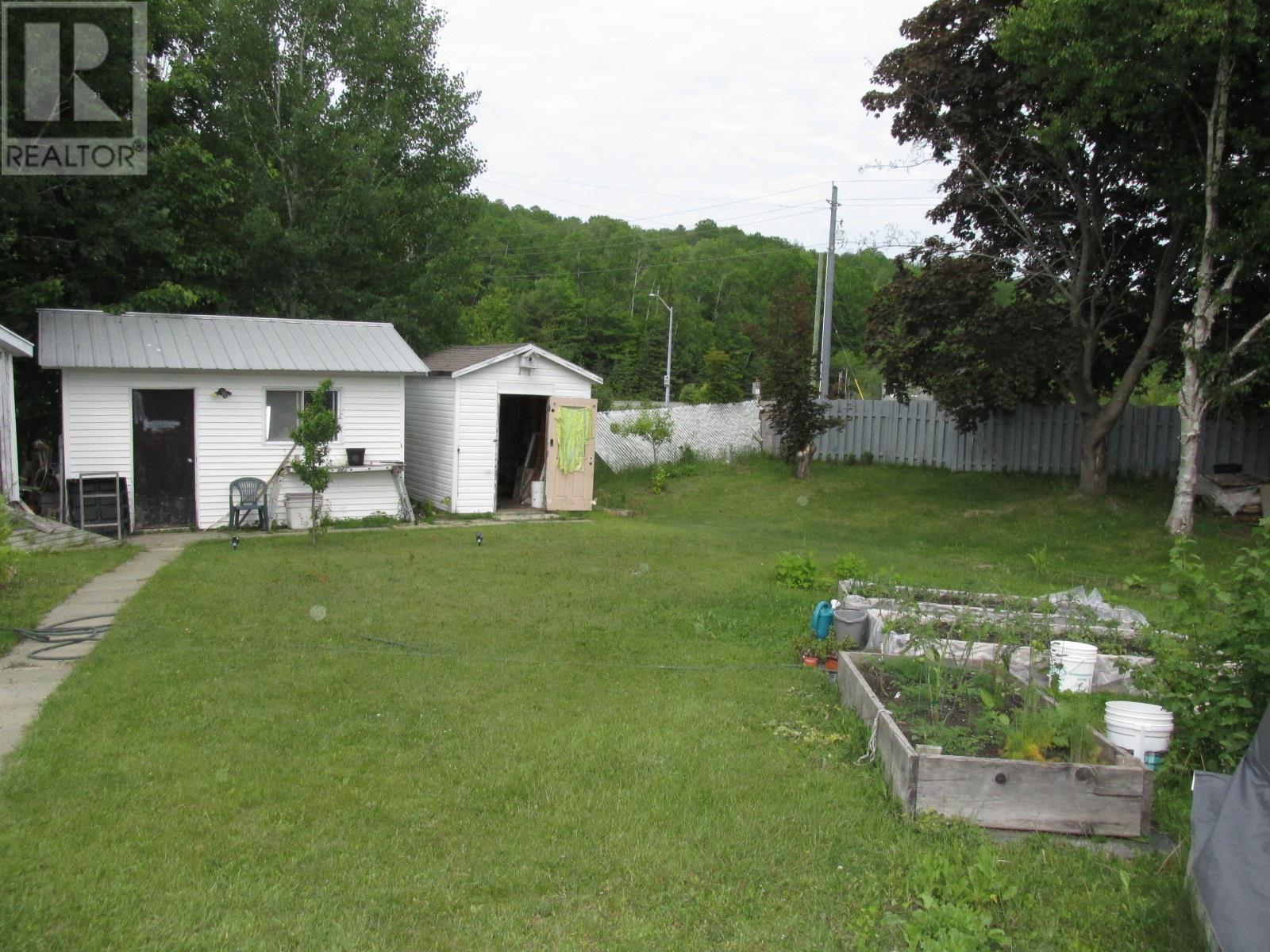 28 Mcquarrie Pl, Elliot Lake, Ontario  P5A 3C1 - Photo 44 - SM251592