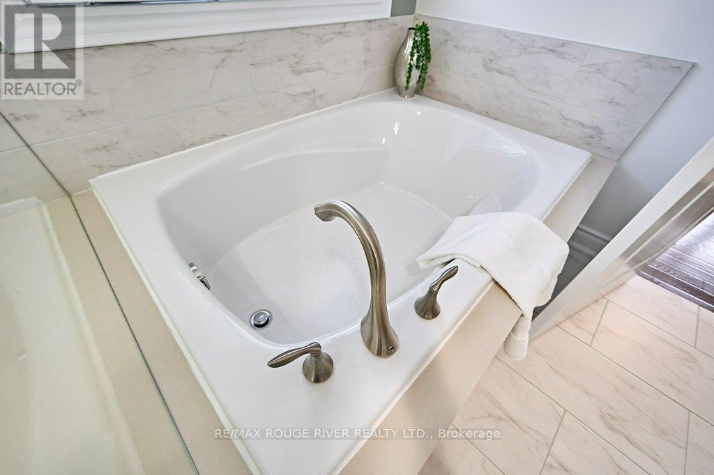 122 Southcrest Drive, Scugog (Port Perry), Ontario  L9L 1B6 - Photo 29 - X12321213