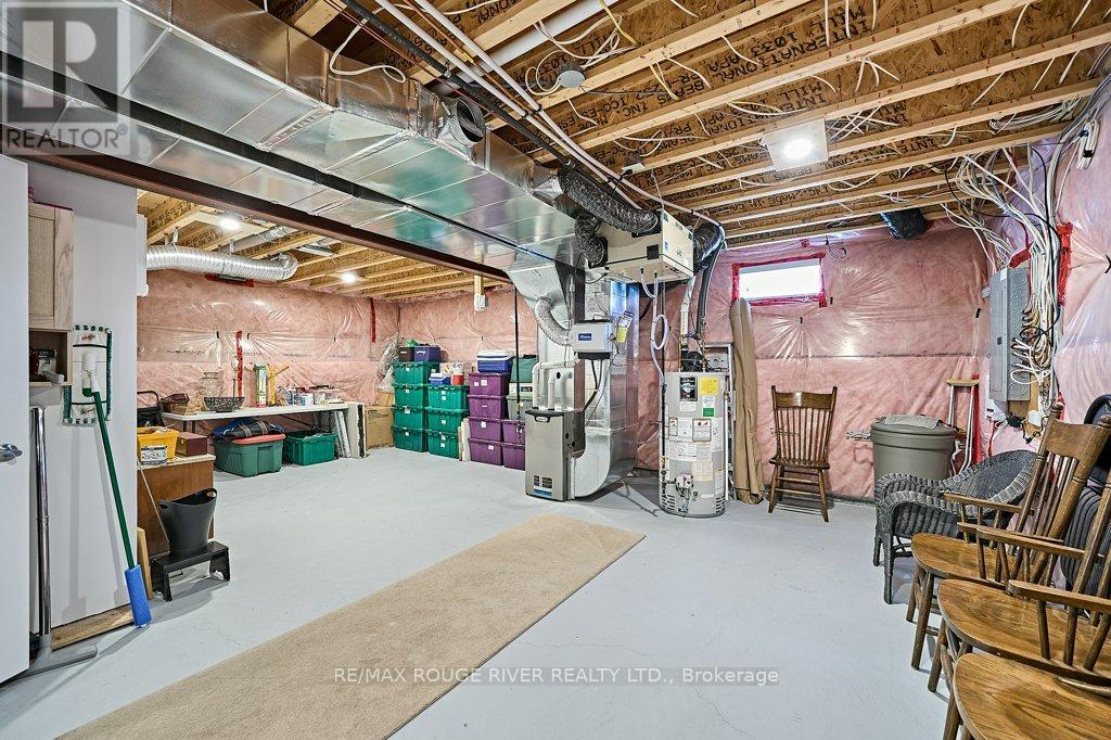 122 Southcrest Drive, Scugog (Port Perry), Ontario  L9L 1B6 - Photo 39 - X12321213