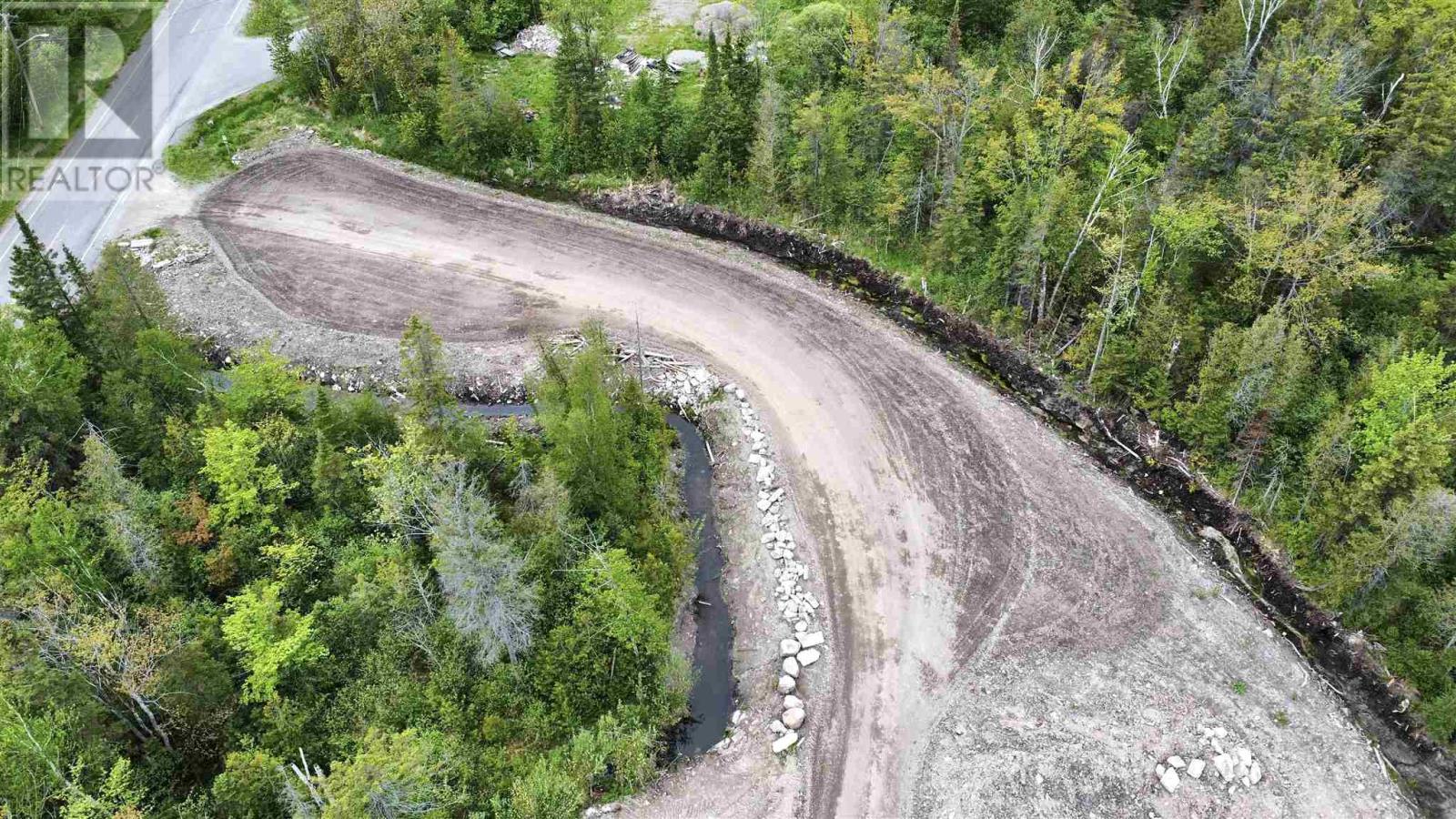 94 Korah Rd, Sault Ste. Marie, Ontario  P6B 5V7 - Photo 11 - SM251601