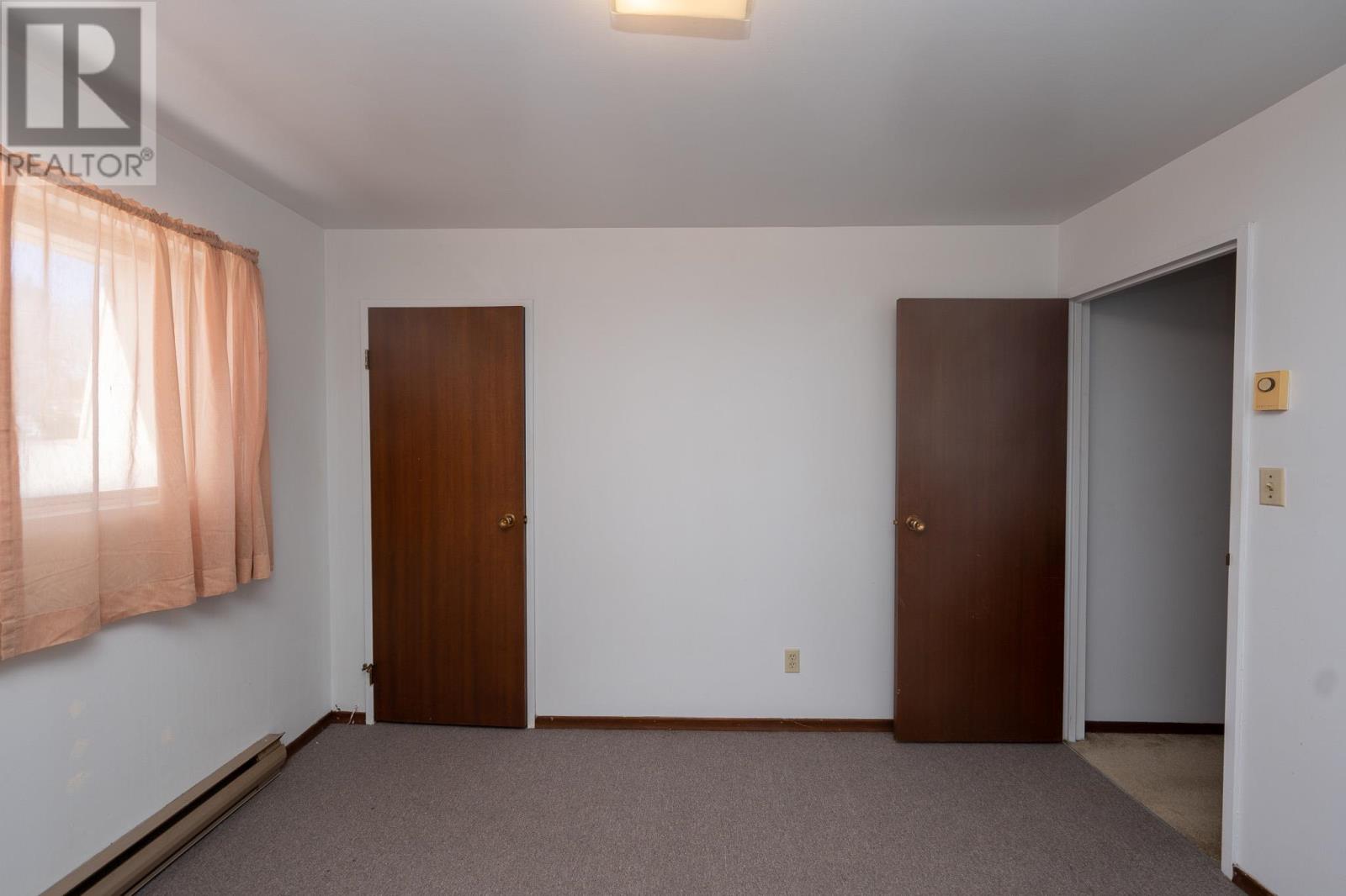 980 Wellington St, Sault Ste Marie, Ontario  P6A 2N5 - Photo 17 - SM251652