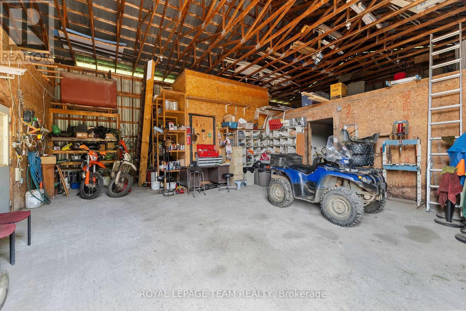 636 Mill Street, Greater Madawaska, Ontario  K0J 1H0 - Photo 14 - X12321228