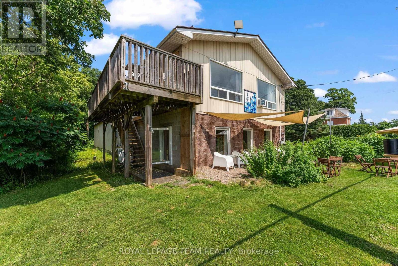 636 Mill Street, Greater Madawaska, Ontario  K0J 1H0 - Photo 3 - X12321228
