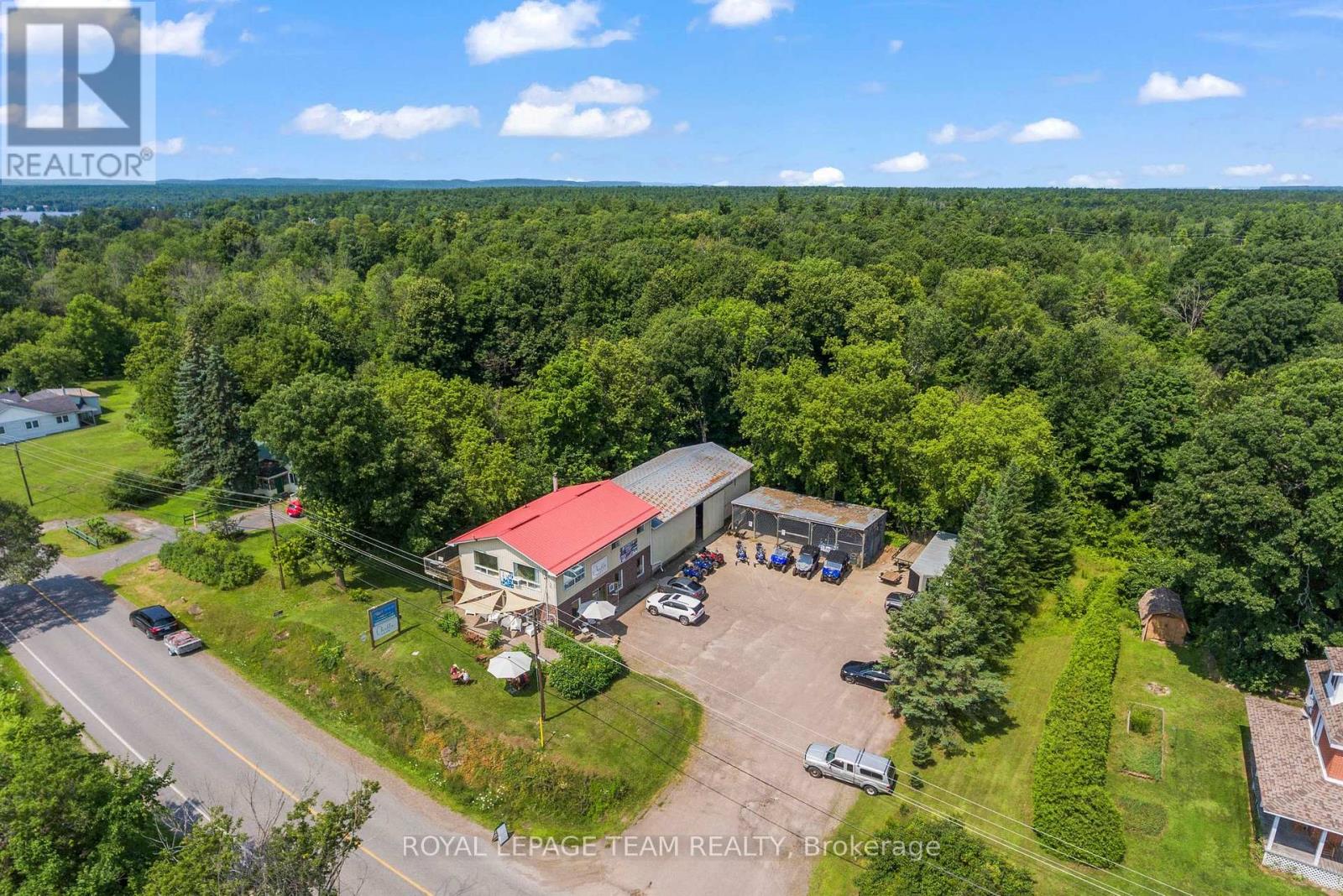 636 Mill Street, Greater Madawaska, Ontario  K0J 1H0 - Photo 4 - X12321228