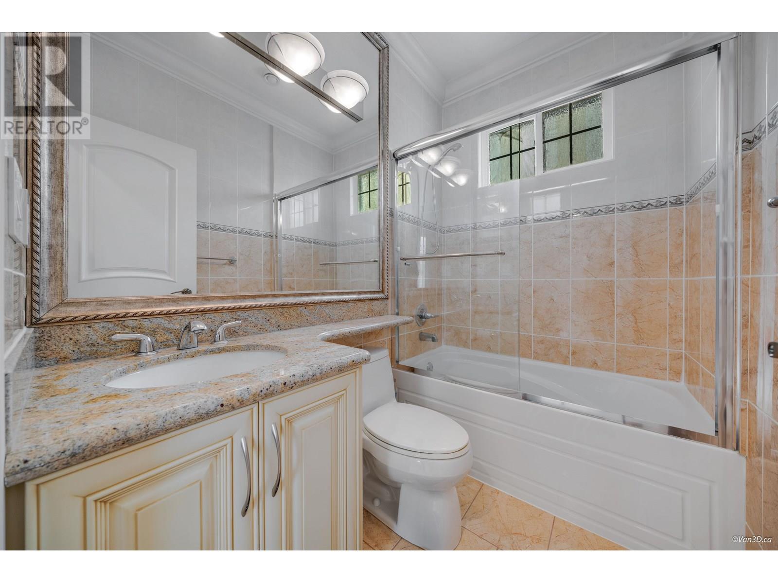 8811 Minler Road, Richmond, British Columbia  V7C 3V1 - Photo 28 - R3032816