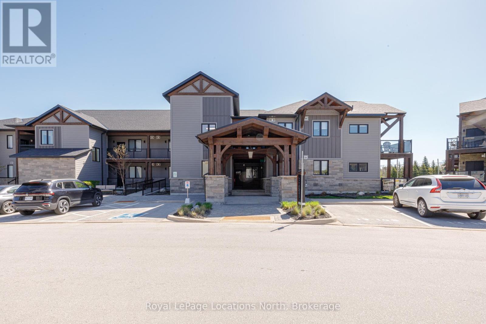 101 - 13 Beausoleil Lane, Blue Mountains, Ontario  L9Y 2X5 - Photo 2 - X12140695