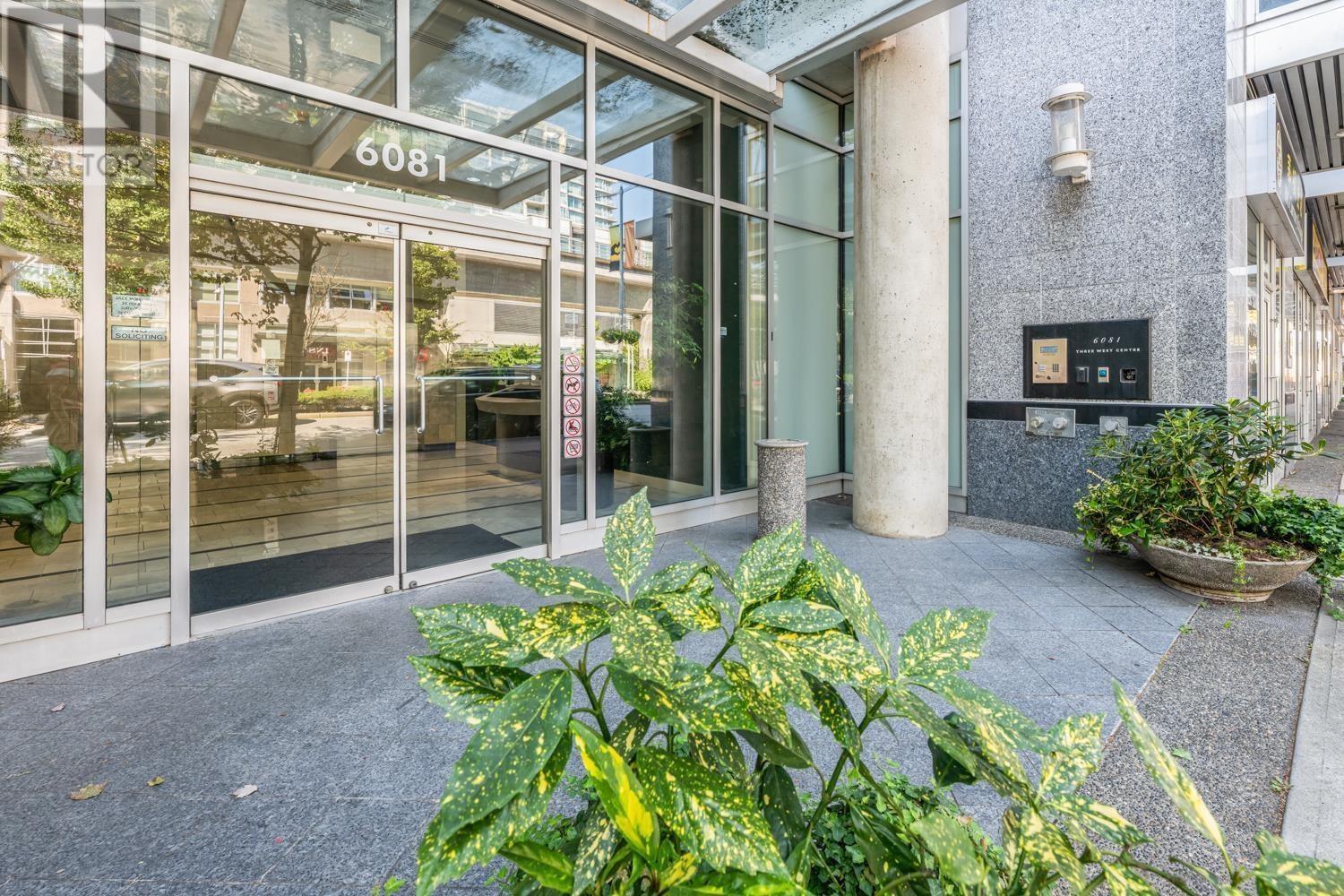 822 6081 No. 3 Road, Richmond, British Columbia  V6Y 2B2 - Photo 2 - C8071181