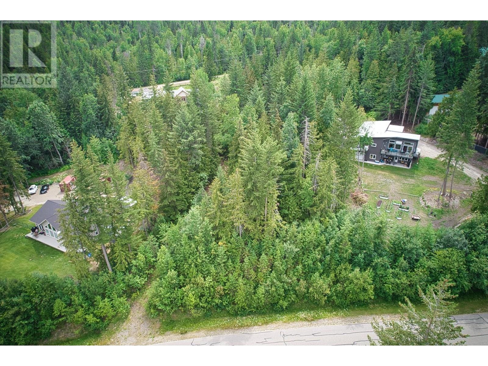 65 Huckleberry Drive, Sorrento, British Columbia  V0E 2W1 - Photo 2 - 10341452
