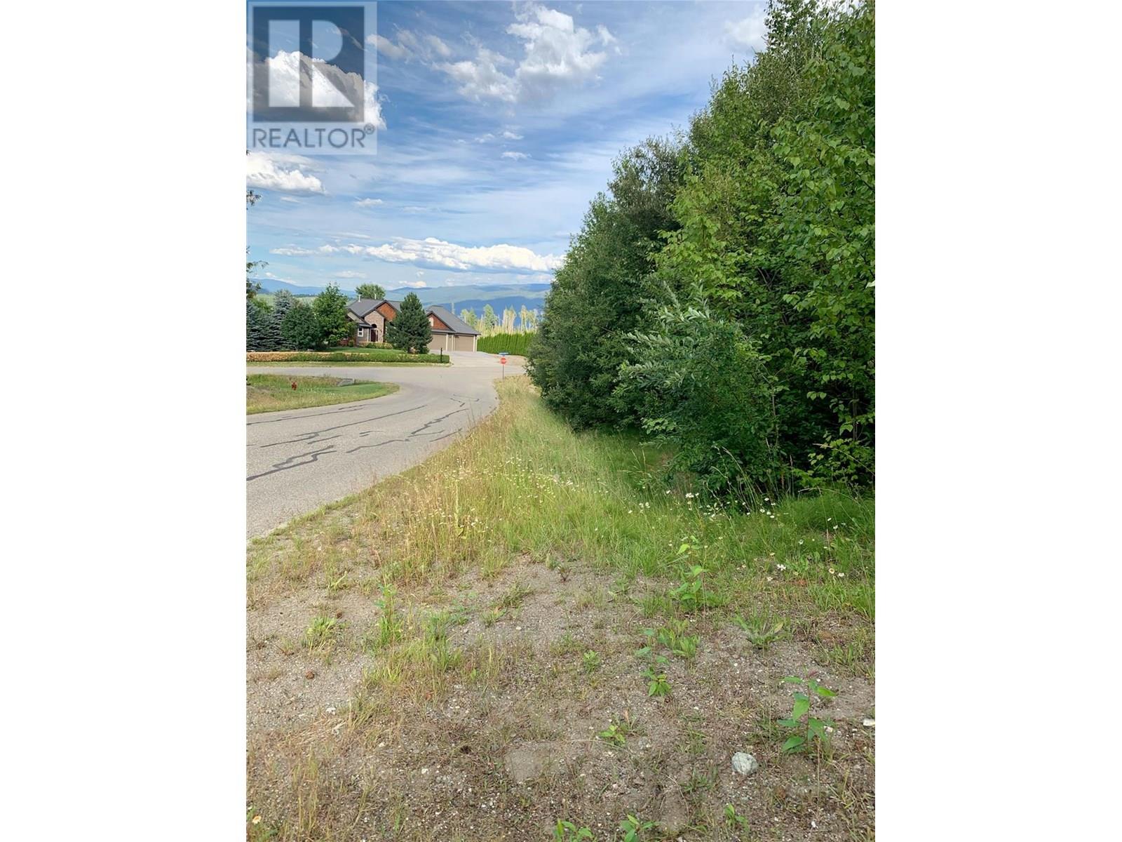 65 Huckleberry Drive, Sorrento, British Columbia  V0E 2W1 - Photo 13 - 10341452
