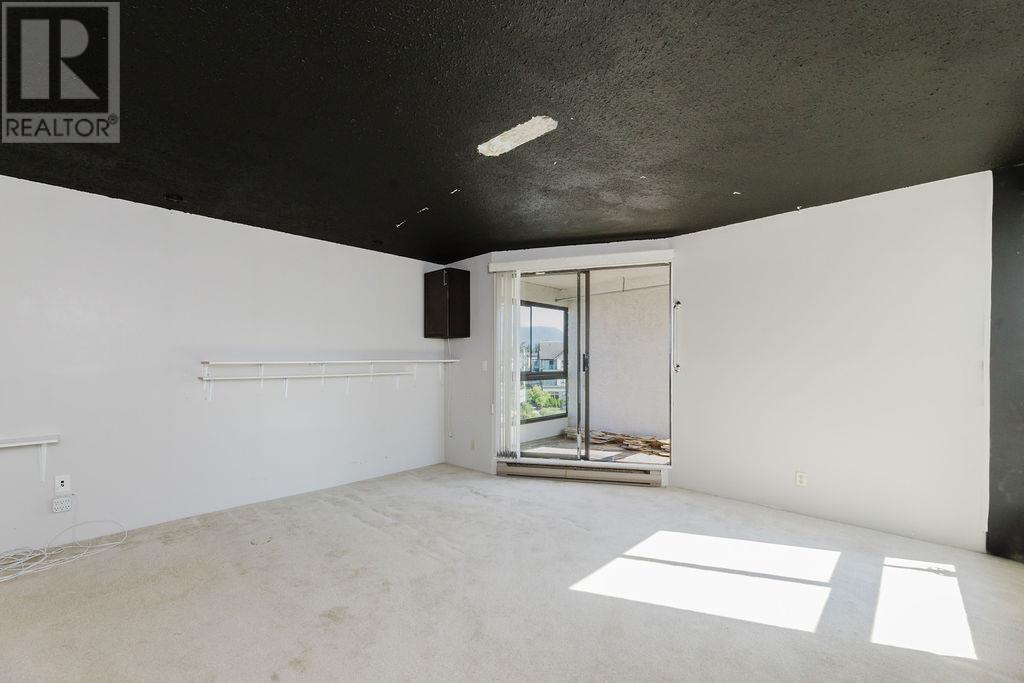 301 5477 Wharf Avenue, Sechelt, British Columbia  V7Z 0H5 - Photo 19 - R3032412