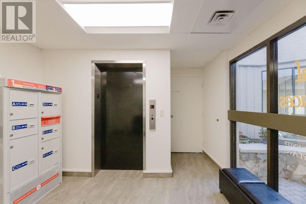 301 5477 Wharf Avenue, Sechelt, British Columbia  V7Z 0H5 - Photo 26 - R3032412