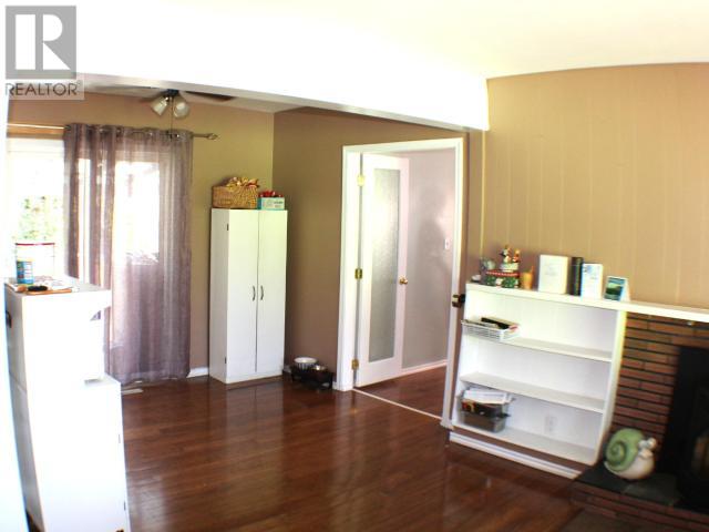 7164 Barnet Street, Powell River, British Columbia   - Photo 6 - 19200