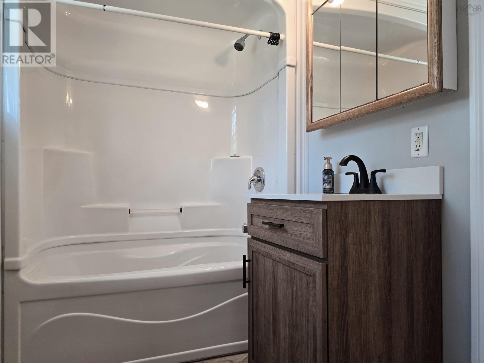 126 Mackay Street, Stellarton, Nova Scotia  B0K 1S0 - Photo 21 - 202518262