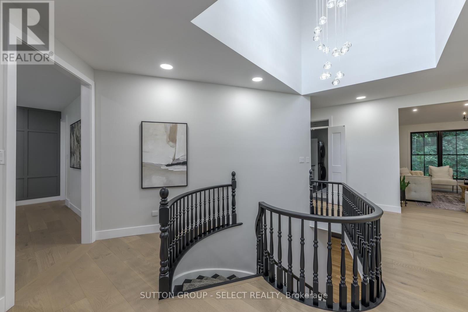 Property at 88 TALLWOOD CIRCLE image 4